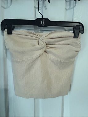 Twist-Front tube top in Cream